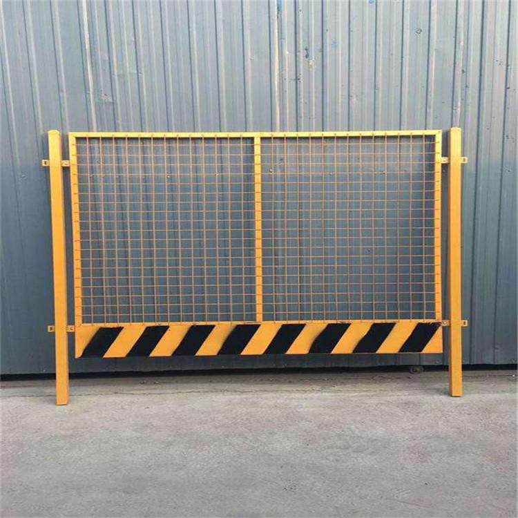 工地基坑防护栏 临边防护网 施工电梯门 井口安全护栏现货 发货快