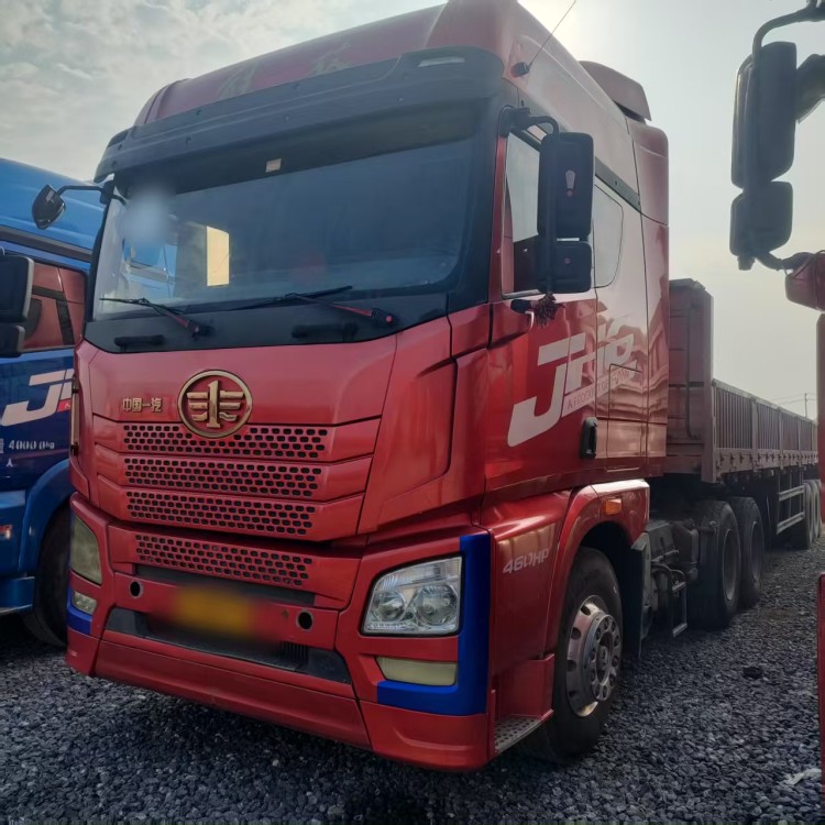 二手货车 卡车 解放JH6 20年7月 半挂牵引车头 国五