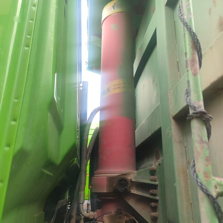 解放J6P 翻斗工程车8.6米车厢 二手货车 前四后八自卸车