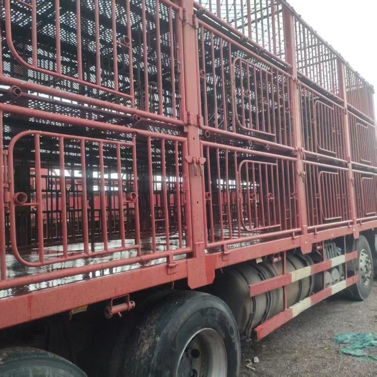 二手前四后八自卸车 陕汽德龙X3000 8.6米货箱 翻斗车