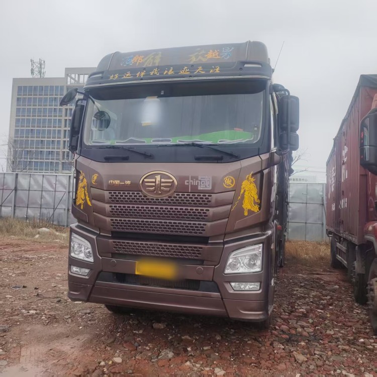 二手货车 柳汽乘龙H7 玉柴480 9.6米前四后八平板车