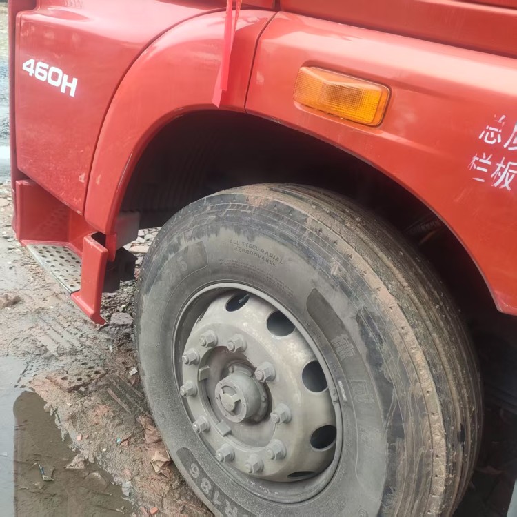 二手解放JH6 19年10月 8.6米前四后八 平板货车