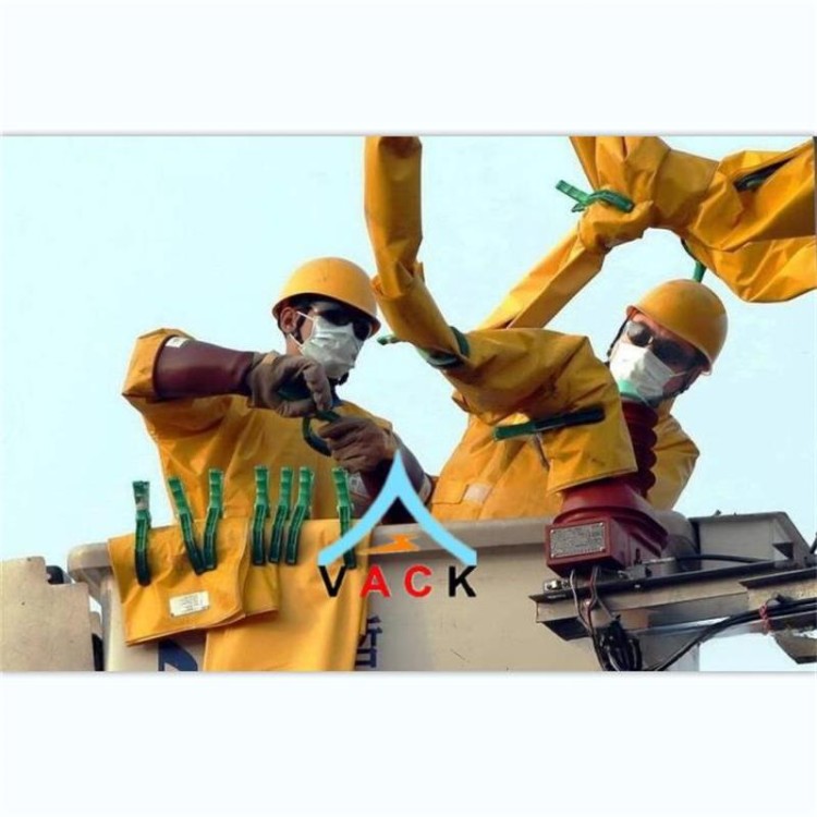 绝缘衣、带电作业工器具和安全防护用具