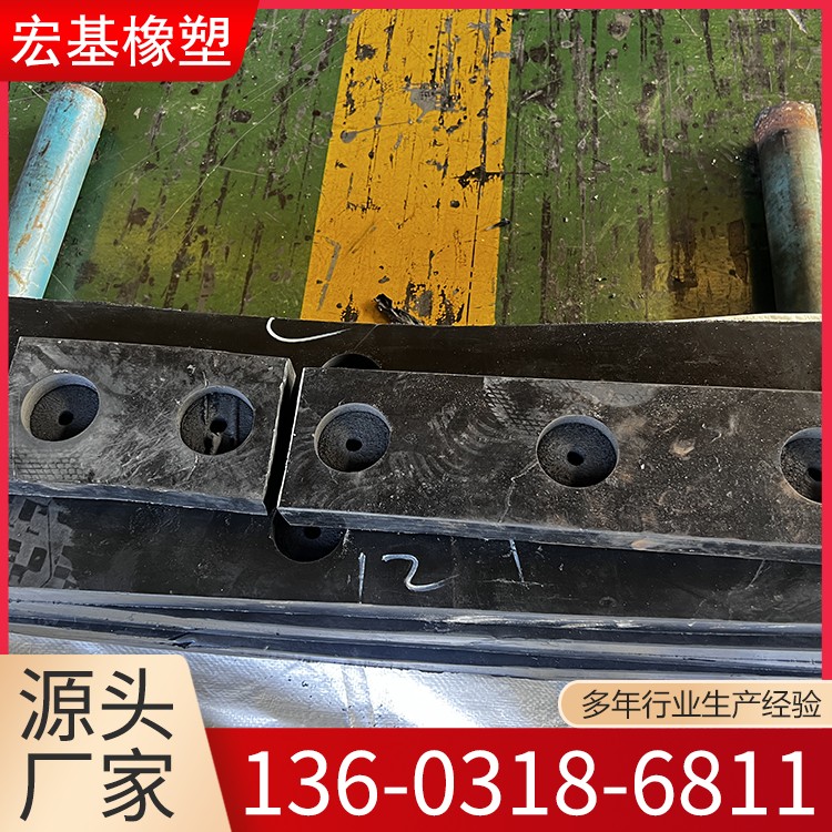 隧道二衬台车软搭接 二衬V型槽三角形橡胶条 隧道V型槽道 生产厂家