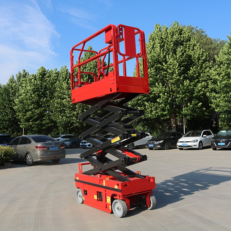 高效生产！自行式升降机平台