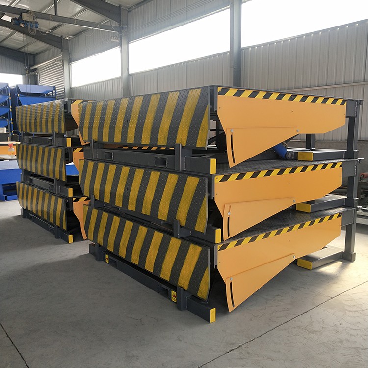 精准对接货车，液压登车桥操作便捷