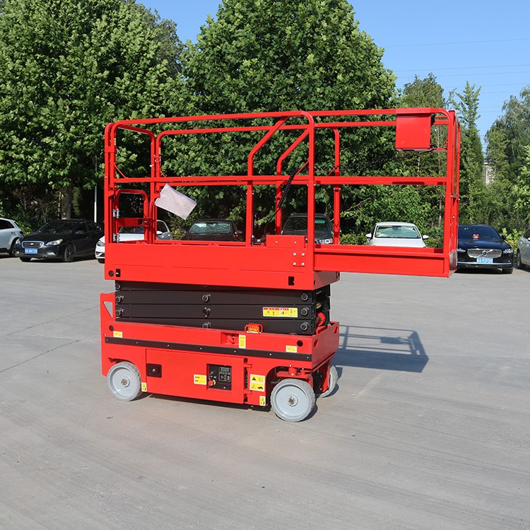 安全无忧！移动剪叉式升降机多重防护