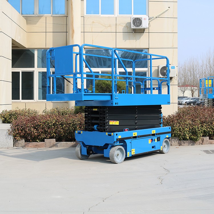 自行走升降机生产厂家