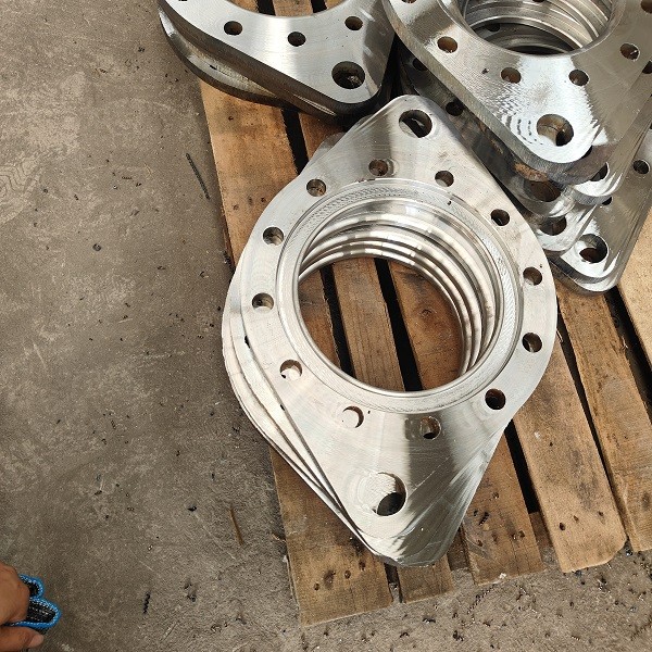 丰安业厂家直供法兰盘毛坯，冲压件加工厂，法兰盘生产厂家、金属垫片、法兰盲板