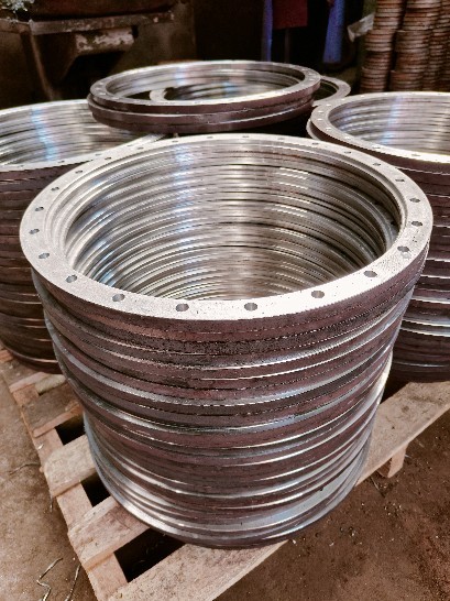 丰安业厂家直供垫片，冲压件，挤压件，热扩法兰