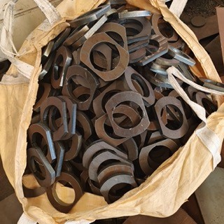 丰安业工矿配件、定位圈、法兰毛坯、锻打法兰毛坯、监控立杆底盘、 冲压异型