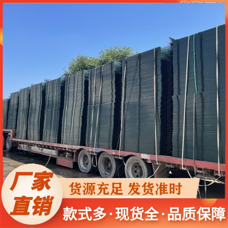 铁路护栏网高速围挡栅栏隔离网封闭网片浸锌水泥立柱铁道钢丝围网