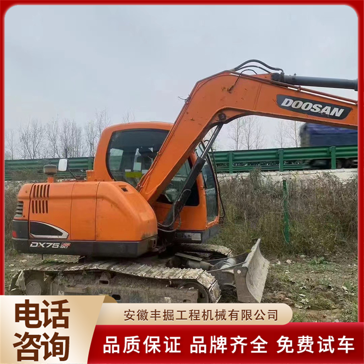二手斗山DX75挖掘机 多功能挖土机 省时省人工 手续齐全