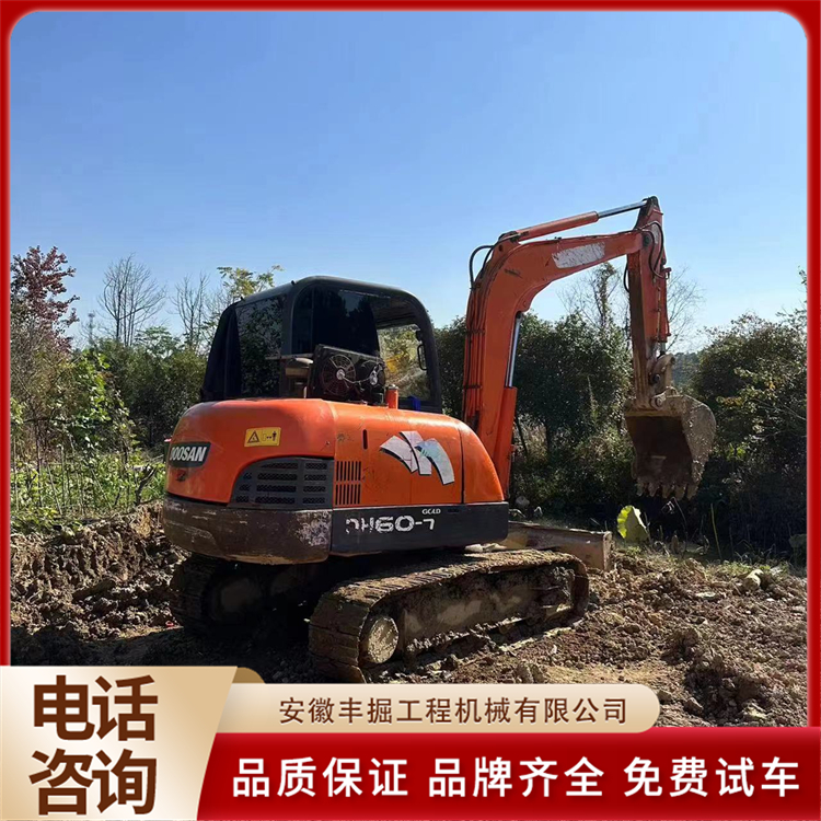 二手挖掘机 斗 山60挖机 准新机状态 道路建设用 手续齐全