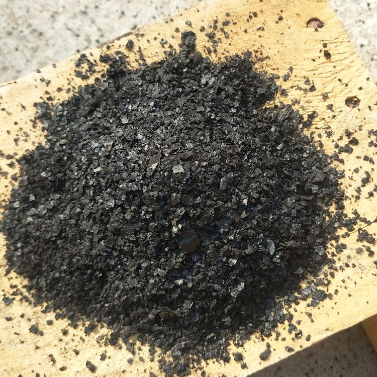 腐殖酸钠 腐植酸钠 70% 水产养殖专用 黑色片状粉末颗粒 现货充足