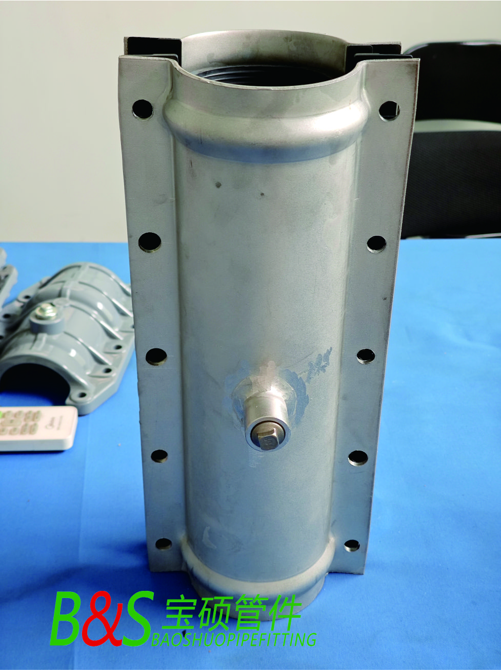 不锈钢管哈夫节耐腐蚀管道修补器304 316氟橡胶抢修抱箍