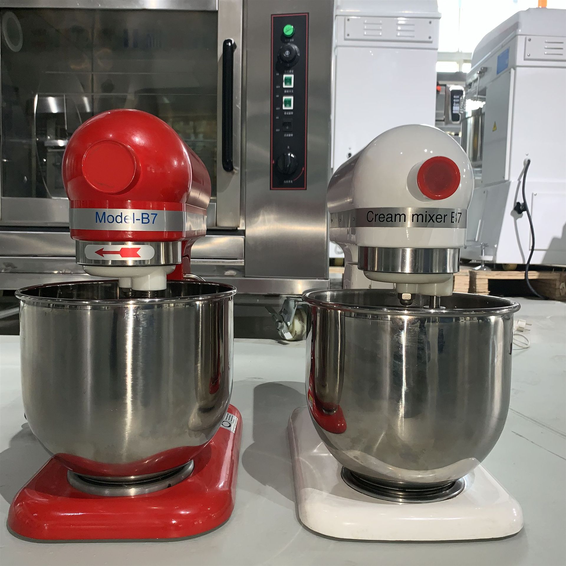 小型多功能鲜奶机打蛋机 7升奶盖打发机 奶茶店设备烘焙设备商用