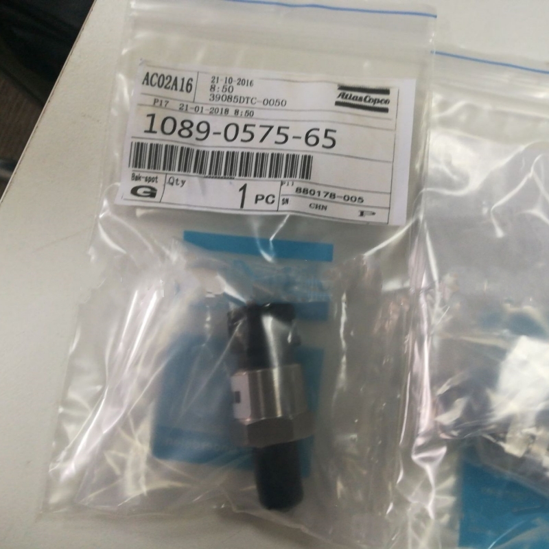 螺杆空压机压力传感器1089057565阿特拉斯配件1089962534
