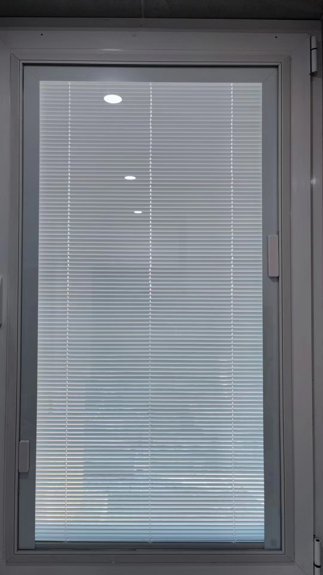 亦庄定做办公室酒店各种遮光窗帘卷帘百叶 鑫艺诚厂家 上门免费测量