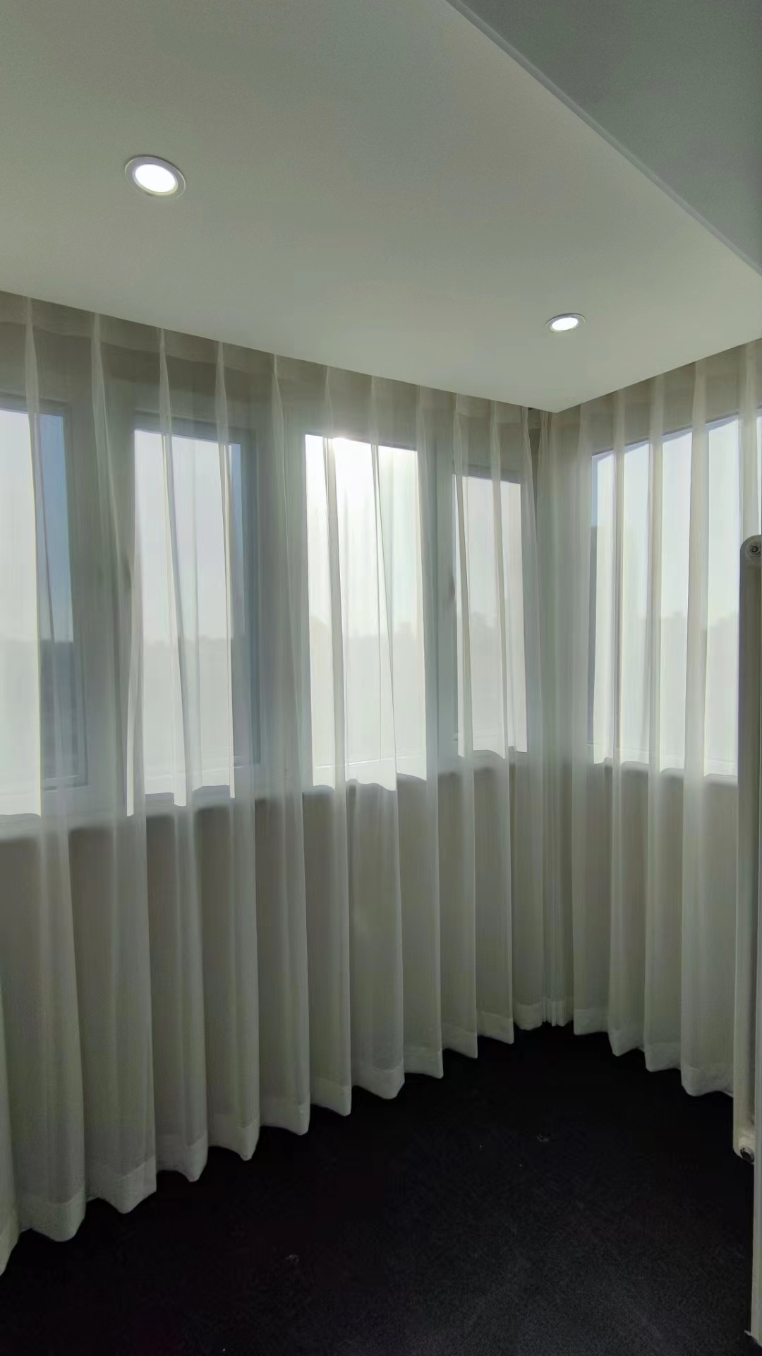 定做办公室窗帘 防晒隔热遮阳帘 免费设计上门安装 鑫艺诚