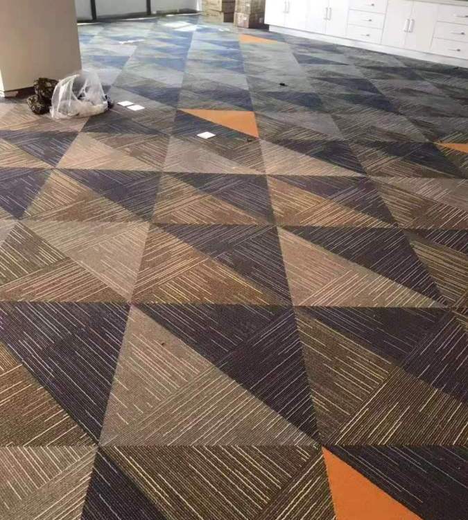 北京定做酒店宾馆地毯厂家 鑫艺诚设计制作 尼龙腈纶丙纶材质