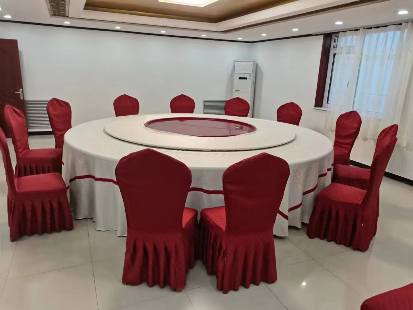 定做纯棉酒店桌布台布椅套厂家 防水阻燃防尘 鑫艺诚设计制作