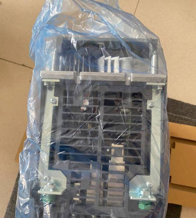 日本三菱 可编程控制器 FX3U-32MT/ES-A PLC模块变频器 代理商