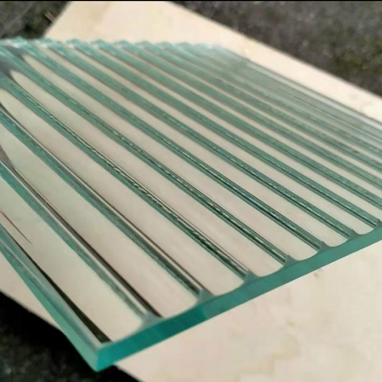 重庆玻璃厂,8mm5mm压花玻璃,钢化长虹玻璃,瓦楞玻璃隔断