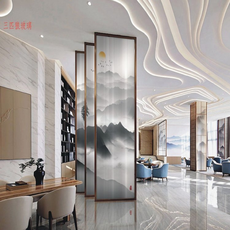 水墨山玻璃屏风 夹丝工艺 背景墙隔断夹娟玻璃定制产品