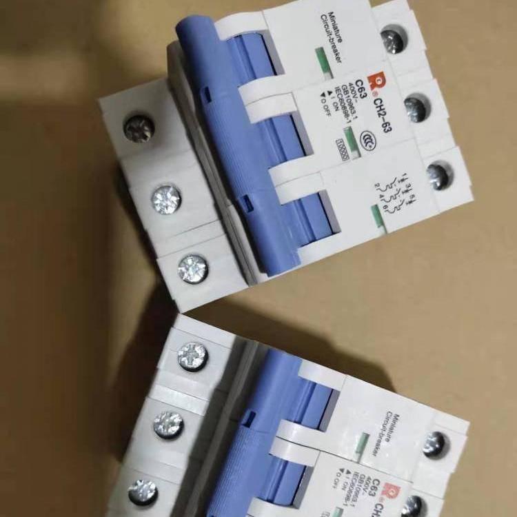 常 熟CW1系列式智能框架断路器CW1-1600A固定式安装极数3P/4P 全新