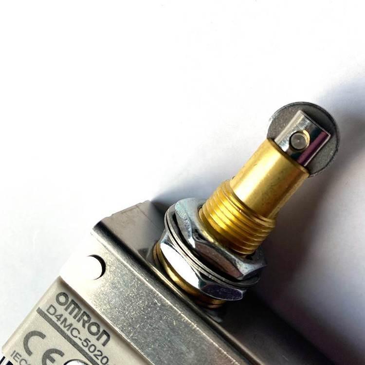 WLD3 WLNJ-TH WLNJ-30日本欧姆龙限位 行程开关 全国包邮 现货