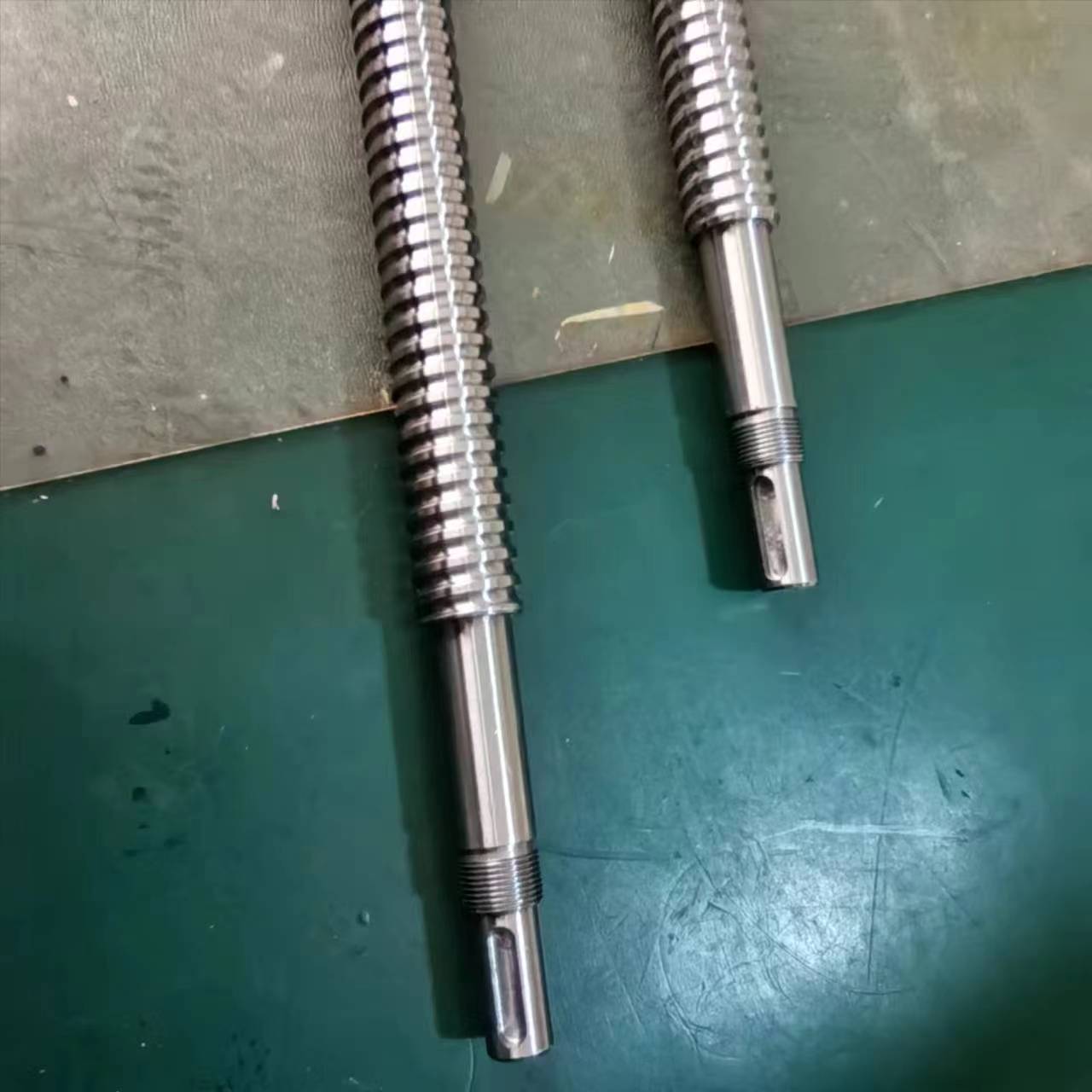 Sfs 2005SFUN研磨C5现货滚珠丝杠螺母 按图加工2010双头