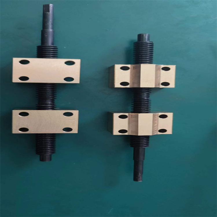 按图加工T10*2，8*2，10*3双头正反牙丝杆45钢发黑