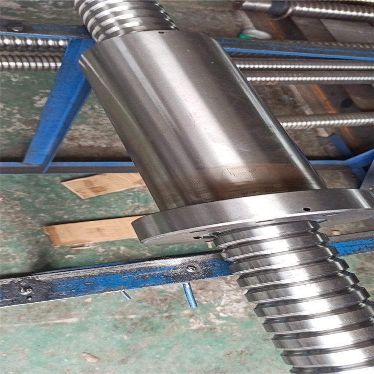 滚珠丝杠10020 10016 8020 GR15轴承钢，研磨C5级可做6米 可定做螺母