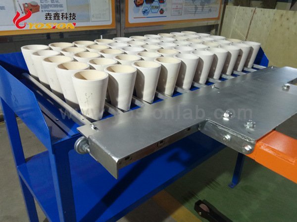 垚鑫科技YX坩埚放样车电动叉车液压车半自动送样