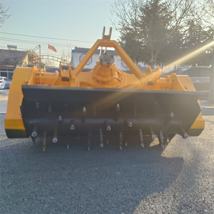 水泥灰土拌和机 牵引式2米公路养护路拌机 斯太尔后桥拌灰设备