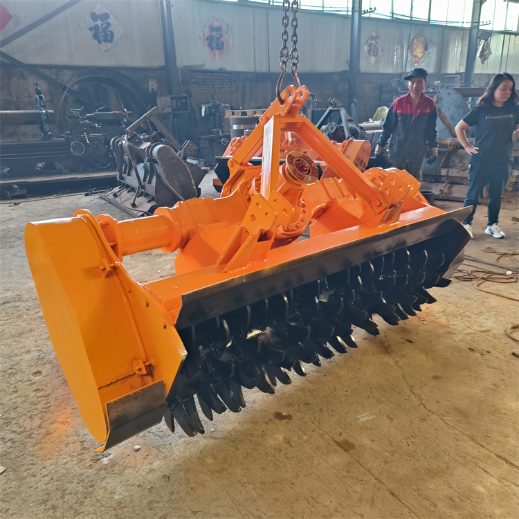 树墩破碎机 农业树桩打碎机 合金刀板树根粉碎机 撕碎设备