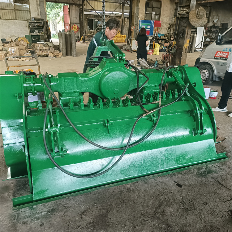 牵引式苹果树粉碎设备 双排24A-2树木粉树机 大滚筒粉树设备