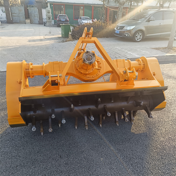 稳定土三七灰土冷再生拌和机 2米牵引式灰土路拌机 三排两排拌灰机