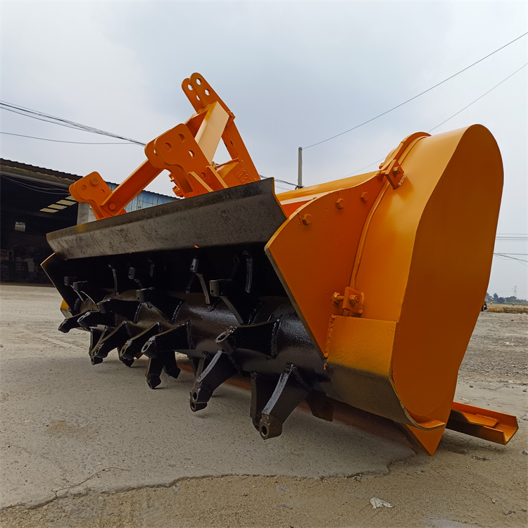 灰土拌和机加强型三排链条大箱体合金刀头拌合机工程路拌机