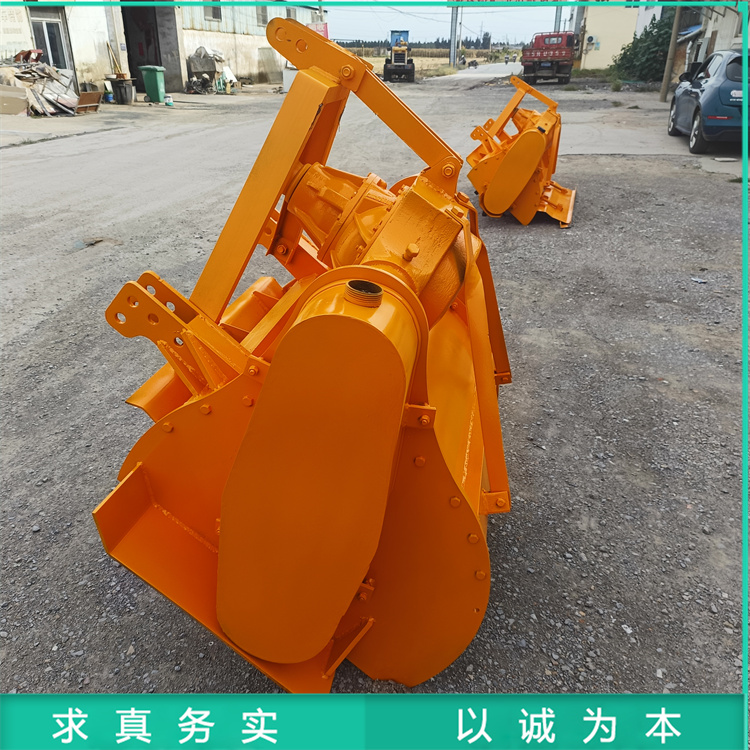 树林清地树根粉碎机 35公分树墩子破碎机 瑞源树桩打碎机