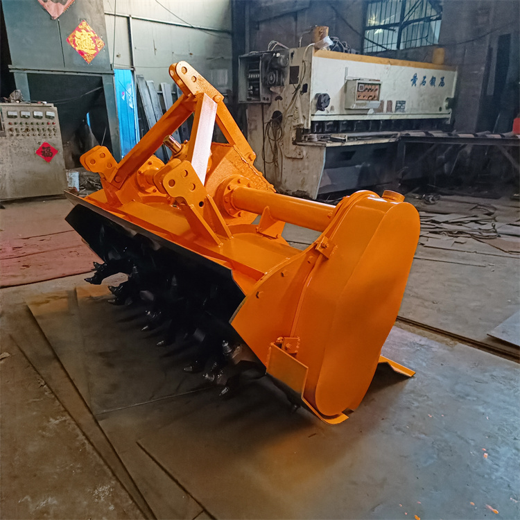 加强型斯太尔后桥路拌机 24A路面冷再生拌灰机 1.8米移动式大宝马