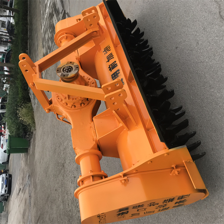 加粗轴头苹果树破碎机 花椒树粉碎机 后桥式树桩打碎机