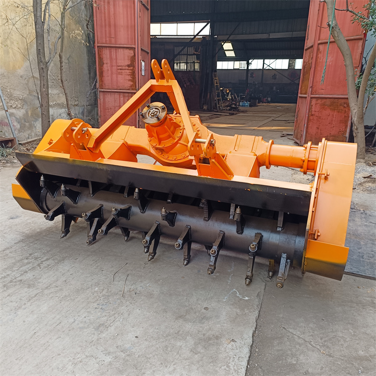 1504带动树根粉碎机 花椒树打树机 35cm树墩子破损机 树桩打碎机