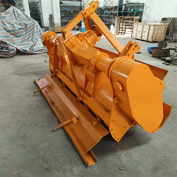 牵引式稳定土路拌机 道路碎石拌合机 路面建设加大箱体拌和机