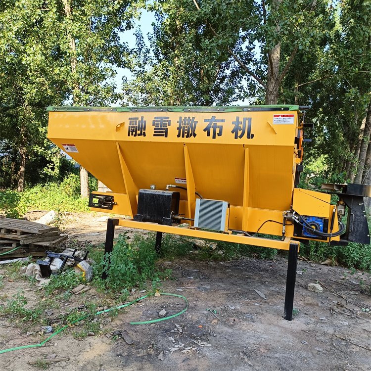 全液压驱动融雪撒布车 耐腐性强 速度宽度可调汽油融雪车