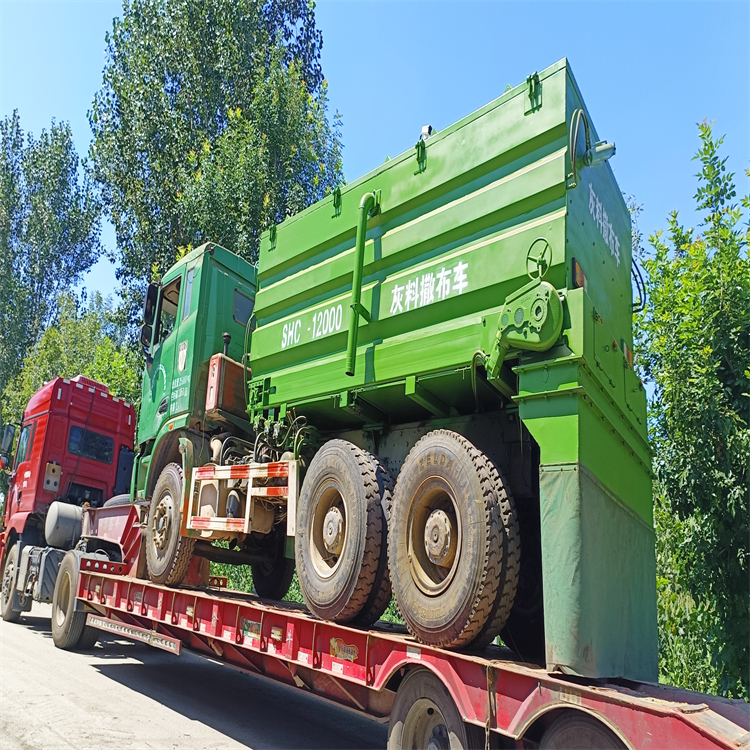 多用途干湿粉料撒布车 双边可控制调节消解石灰布灰车