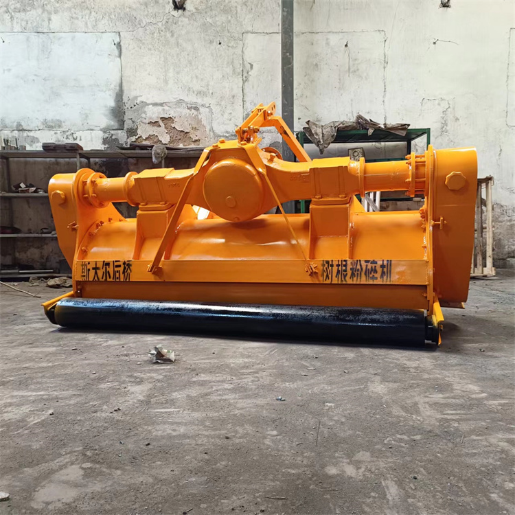 花椒树园林碎枝机 白皮松树根破碎机 双排24A链条梨树粉碎机