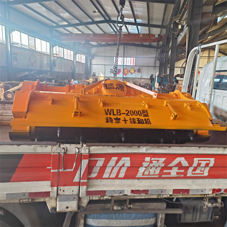 加重大宝马冷再生拌合机 后桥公路白灰铺平路拌机 斯太尔