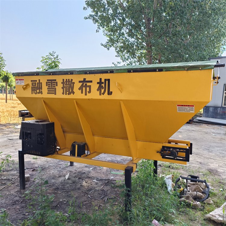 后挂式撒布车 车载式积雪道路清除机 融雪撒盐融雪车 不堵管